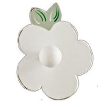 Simple Flower Wall Pegs (click for more options)